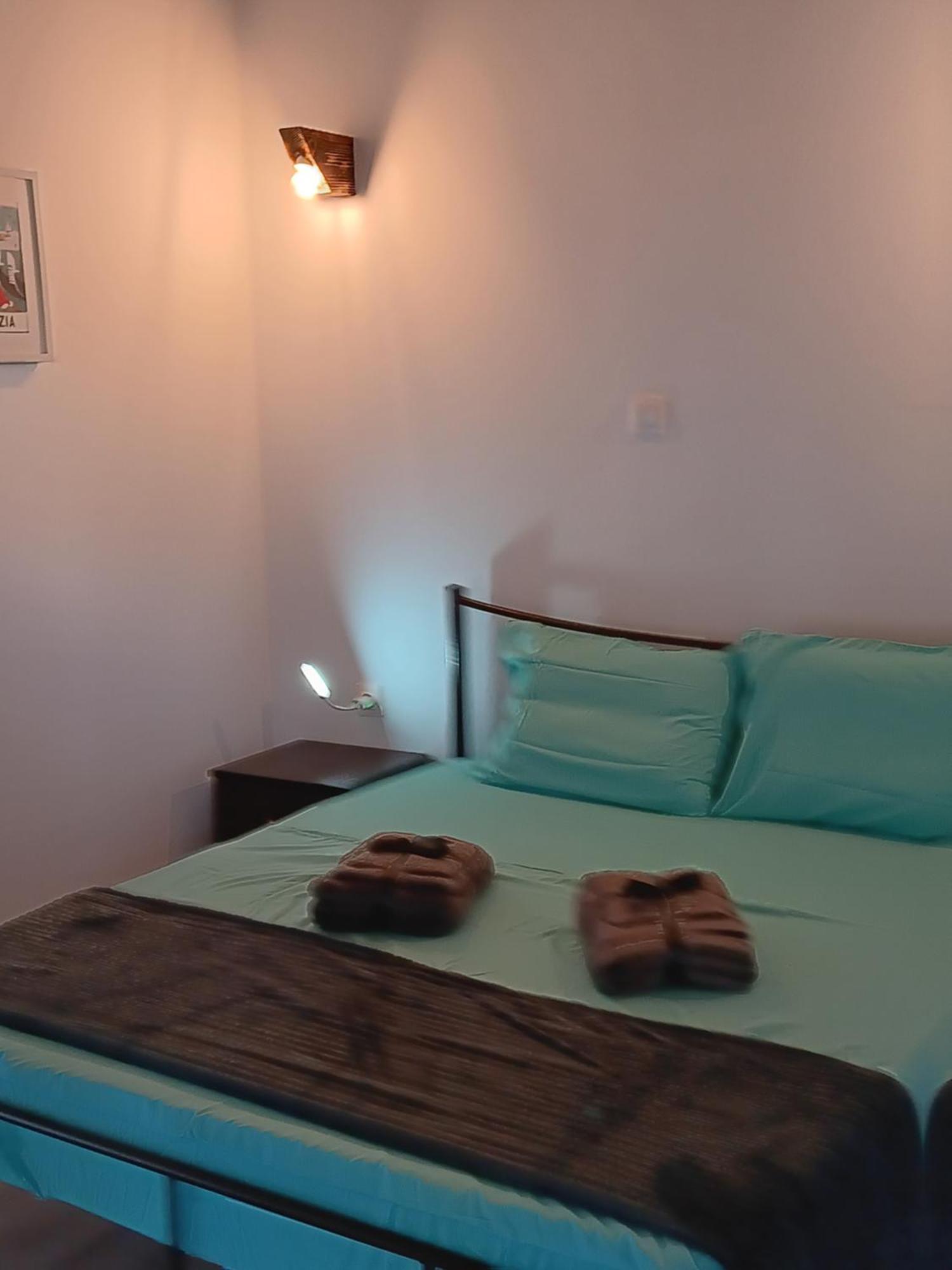 Tolis Rooms Himara Kültér fotó
