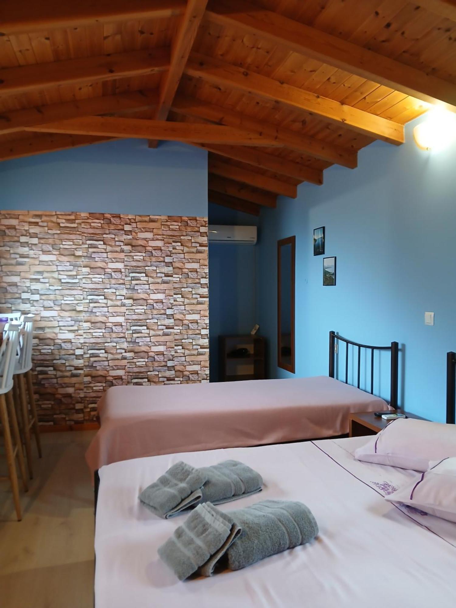 Tolis Rooms Himara Kültér fotó